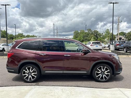 2021 Honda Pilot Touring 8-Passenger