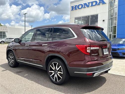 2021 Honda Pilot Touring 8-Passenger