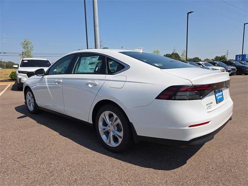 2025 Honda Accord LX 1.5T