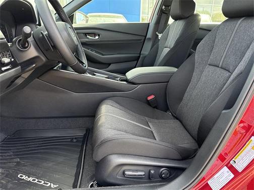 2025 Honda Accord Hybrid Base