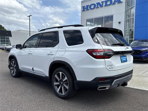 2025 Honda Pilot Elite