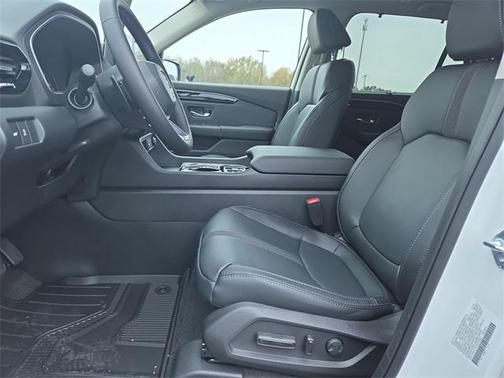 2025 Honda Pilot Touring 8-Passenger