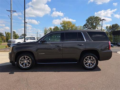 2020 GMC Yukon SLT