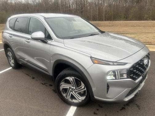2022 Hyundai SANTA FE SE