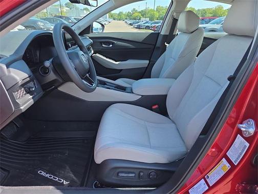 2025 Honda Accord Sport SE 1.5T