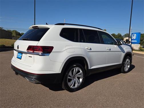 2021 Volkswagen Atlas 3.6L SE w/Technology