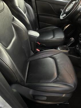 2023 Jeep Renegade Limited