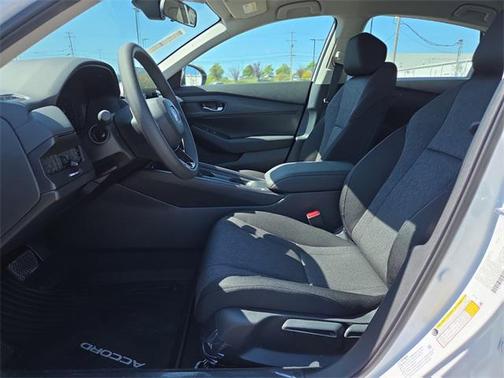 2025 Honda Accord LX 1.5T