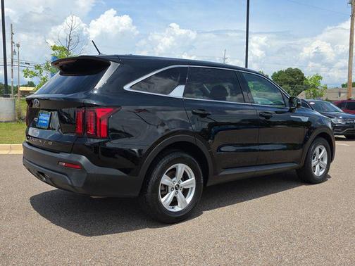 Ebony Black 2021 Kia Sorento LX