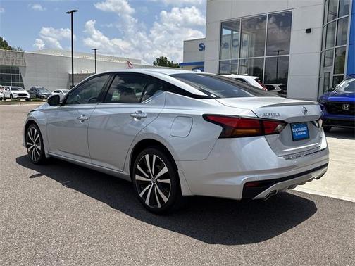 2022 Nissan Altima Platinum Intelligent AWD