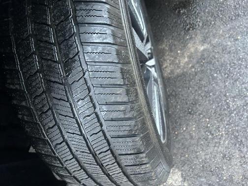 2022 Nissan Pathfinder Platinum 2WD