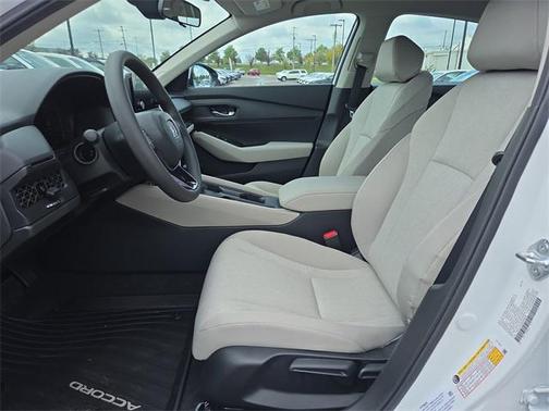 2025 Honda Accord LX 1.5T