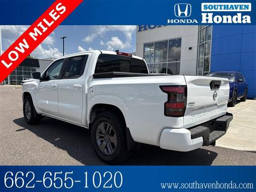 2025 Nissan Frontier SV