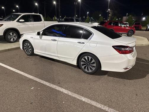 2017 Honda Accord Hybrid Touring