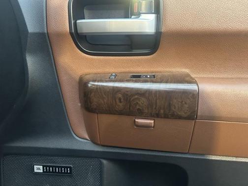 2010 Toyota Sequoia Platinum