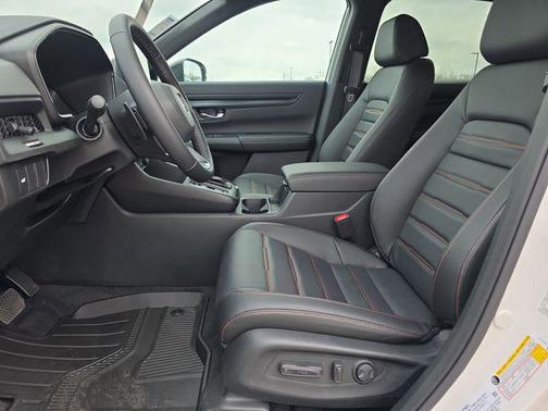 Platinum White Pearl 2026 Honda CR-V Hybrid Sport-L FWD