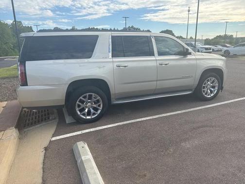 2015 GMC Yukon XL 1500 SLT