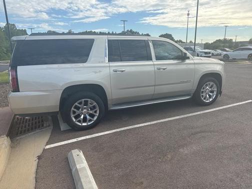 2015 GMC Yukon XL 1500 SLT