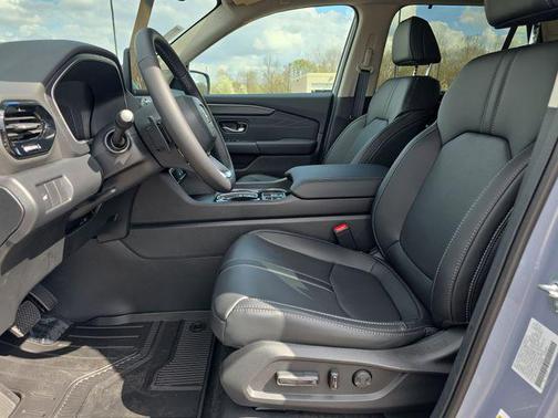 2026 Honda Pilot Touring 8-Passenger