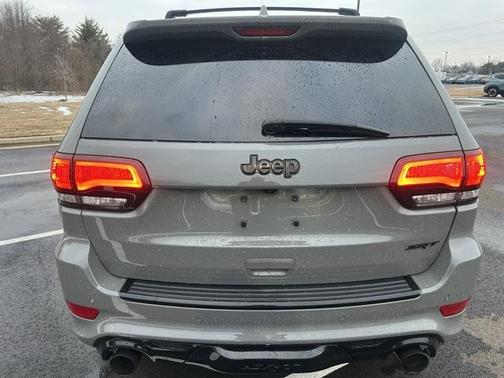 2021 Jeep Grand Cherokee SRT