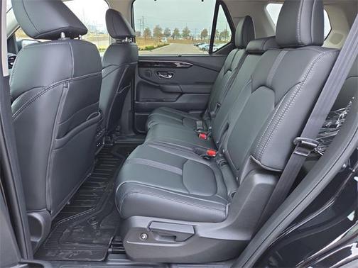 2025 Honda Pilot Touring 8-Passenger