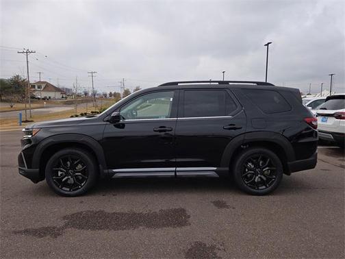 2025 Honda Pilot Touring 8-Passenger