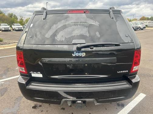 2005 Jeep Grand Cherokee Laredo