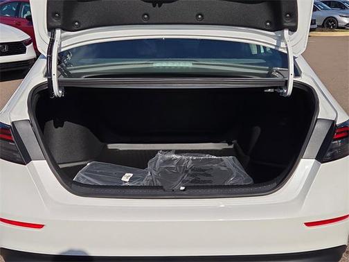 2025 Honda Accord LX 1.5T