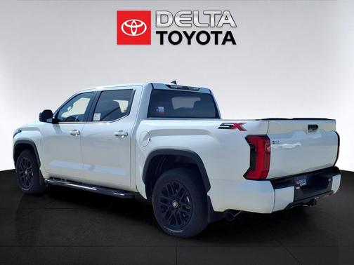 Ice Cap 2026 Toyota Tundra SR5