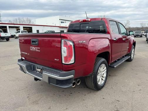 Red 2017 GMC Canyon SLT