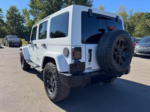 2014 Jeep Wrangler Unlimited Polar Edition