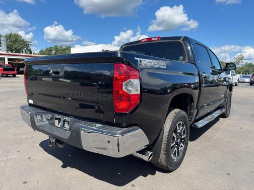 2015 Toyota Tundra SR5