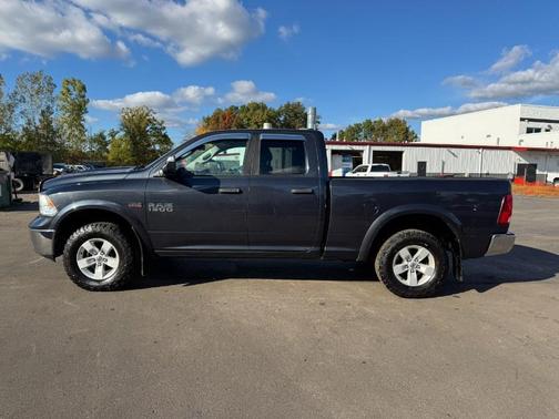 2017 RAM 1500 SLT