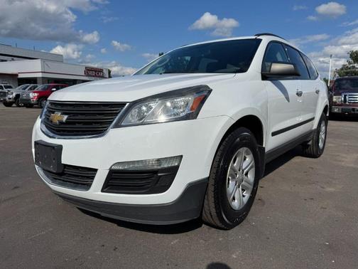 2017 Chevrolet Traverse LS