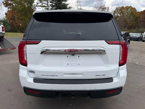 2021 GMC Yukon SLE