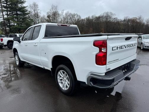 White 2021 Chevrolet Silverado 1500 LT