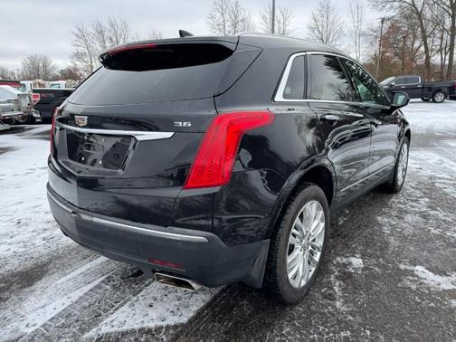 2017 Cadillac XT5 Premium Luxury