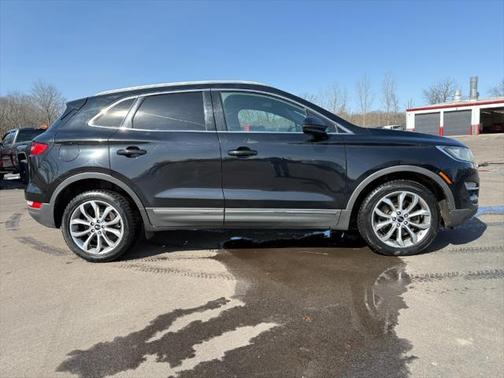 2016 Lincoln MKC Select