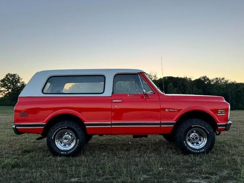 Orange 1972 Chevrolet Blazer Base