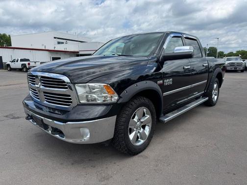 Black 2014 RAM 1500 SLT