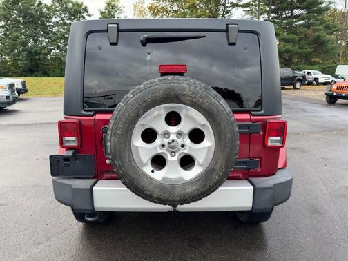 2013 Jeep Wrangler Unlimited Sahara
