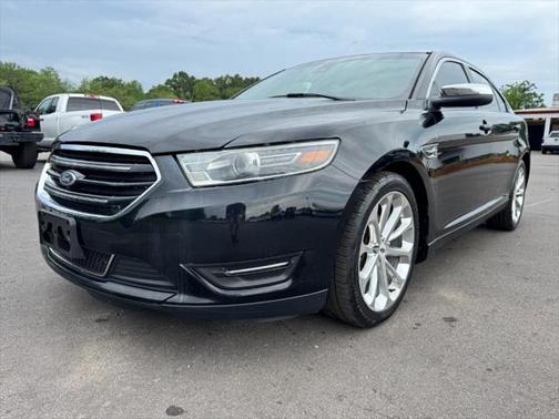 2017 Ford Taurus Limited