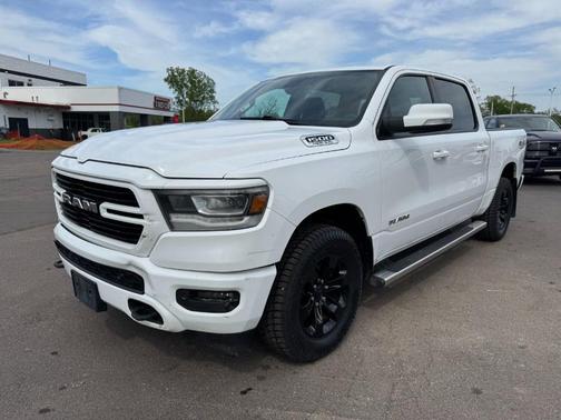 Bright White 2019 RAM 1500 Big Horn