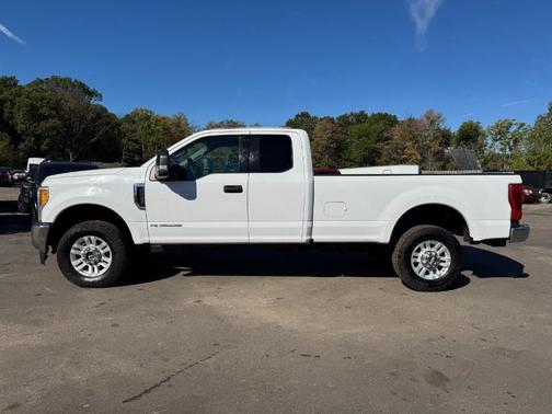 2017 Ford F-350 XLT