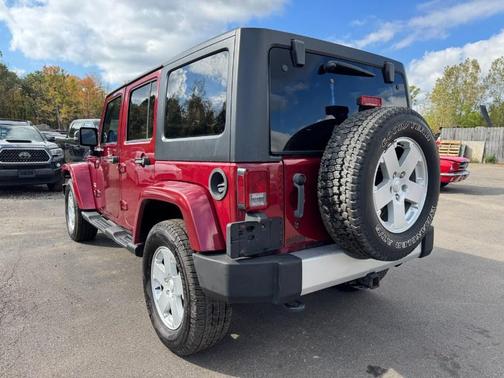 2011 Jeep Wrangler Unlimited Sahara