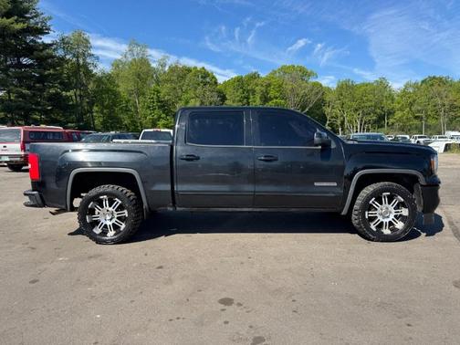Onyx Black 2017 GMC Sierra 1500 SLE