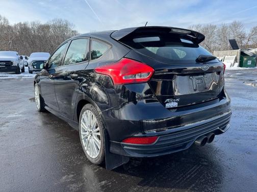 2016 Ford Focus ST 