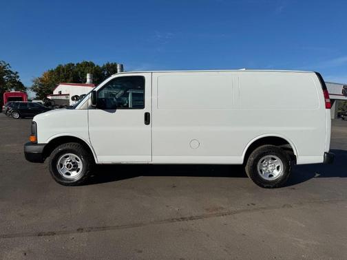 2015 GMC Savana 2500 Work Van