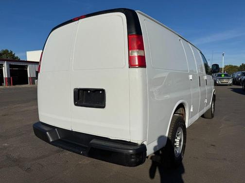 2015 GMC Savana 2500 Work Van