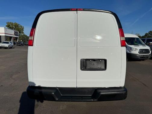 2015 GMC Savana 2500 Work Van
